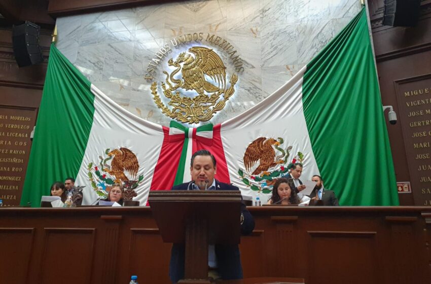  Institución de la Condecoración “Mérito Migrante”, acción de justicia para nuestros paisanos: Víctor Manríquez