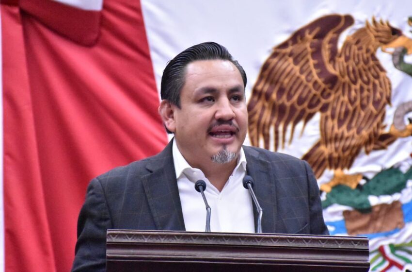  Michoacán debe seguir impulsando el turismo a través de sus Pueblos Mágicos: Víctor Manríquez