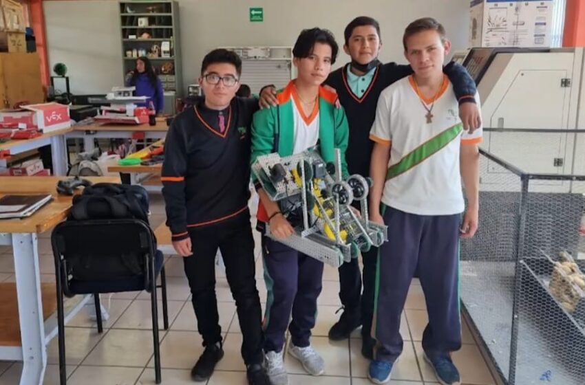  Estudiantes del Cecytem participan en campeonato de Robótica en Yucatán