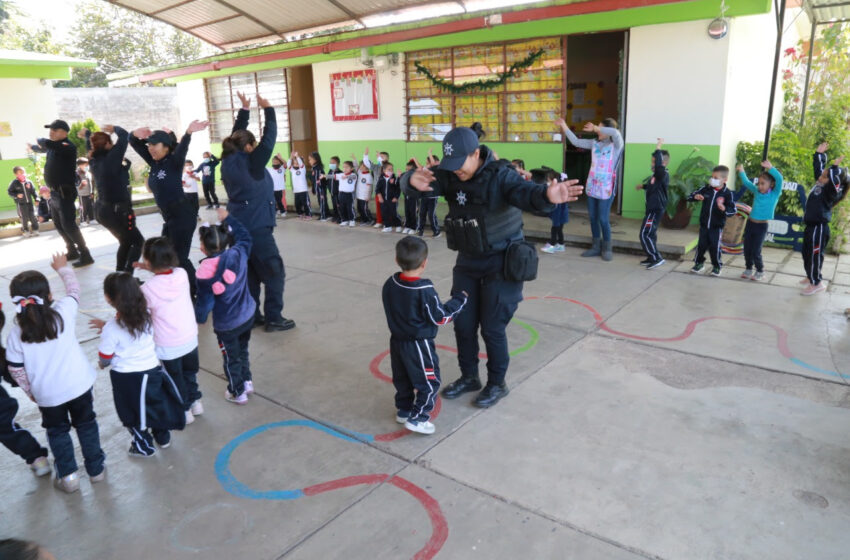  Llega “Un Día con tu Guardia Civil” a kínder de Capula, en Morelia