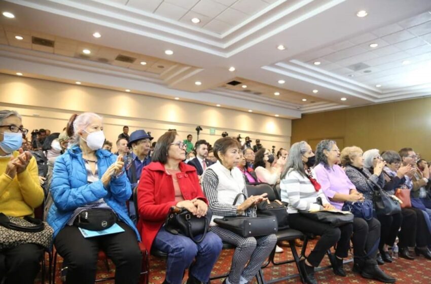  Mujeres, el 62% de los pensionados beneficiados tras convenio con el ISSSTE: SEE