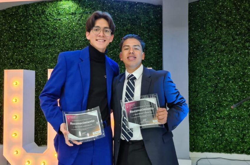  Reconocen a alumnos del Conalep Zacapu con el Premio Lux