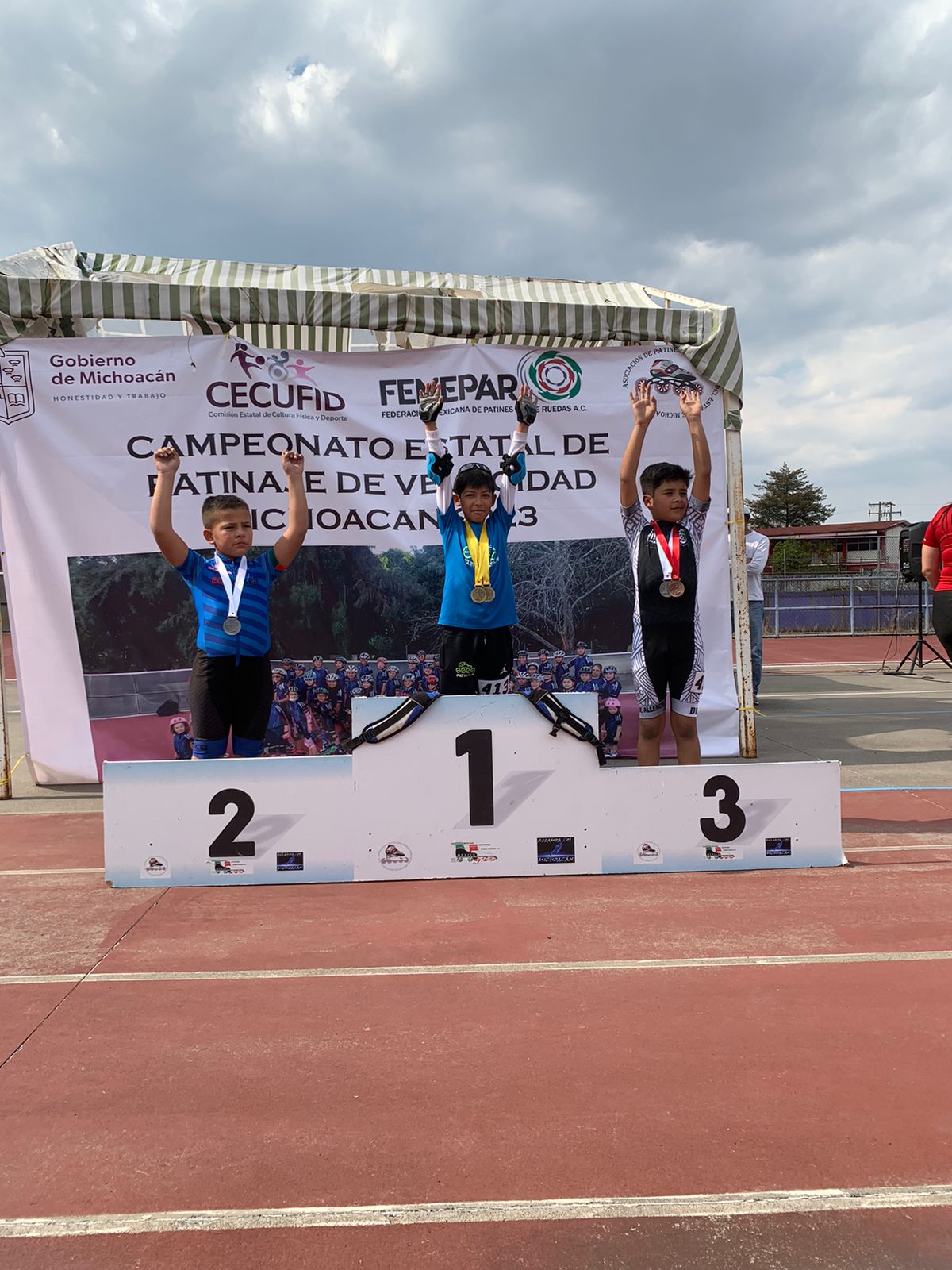  Equipo Relámpagos-IMCUFIDE gana tres medallas de oro y un bronce en Selectivo Estatal de Patines sobre Ruedas