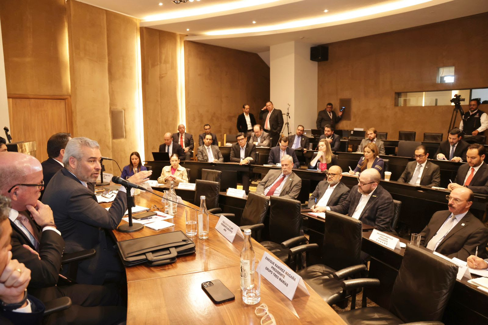  Reconoce industria automotriz ventajas competitivas para la inversión en Michoacán