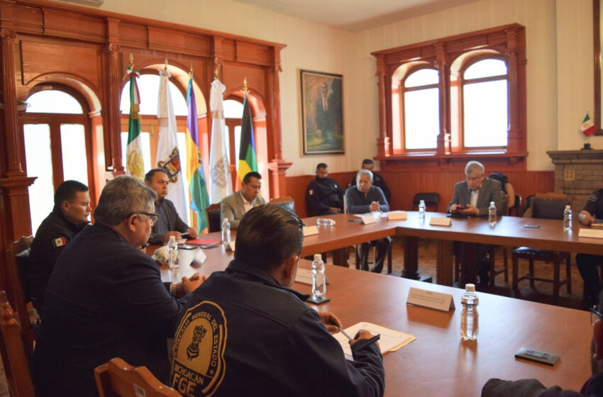  Gobierno de Michoacán y autoridades federales afinan estrategias de seguridad ambiental