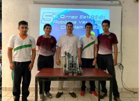 Alumnos del Cecytem representarán a Michoacán en torneo nacional de robótica