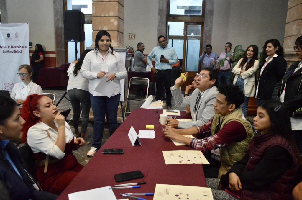  Nueva Ley de Movilidad, debe poner énfasis en accesibilidad para personas con discapacidad: Víctor Zurita