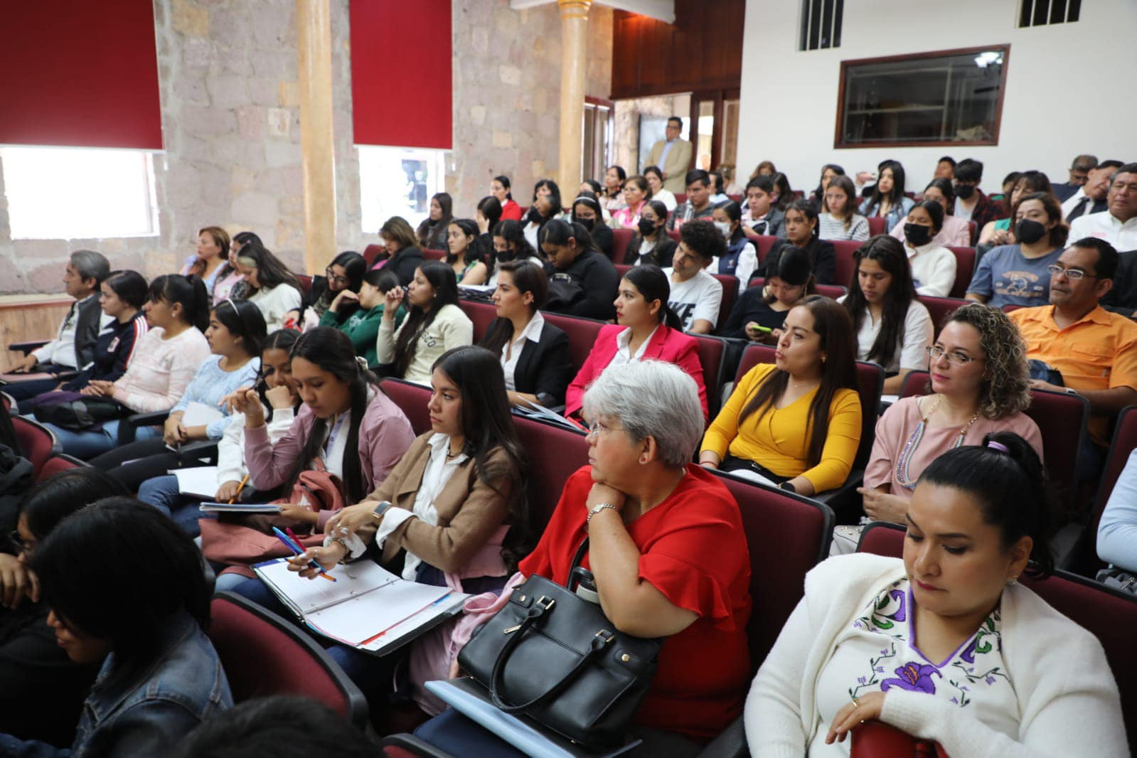  Lleva SEE la Nueva Escuela Mexicana al foro de escuelas normales