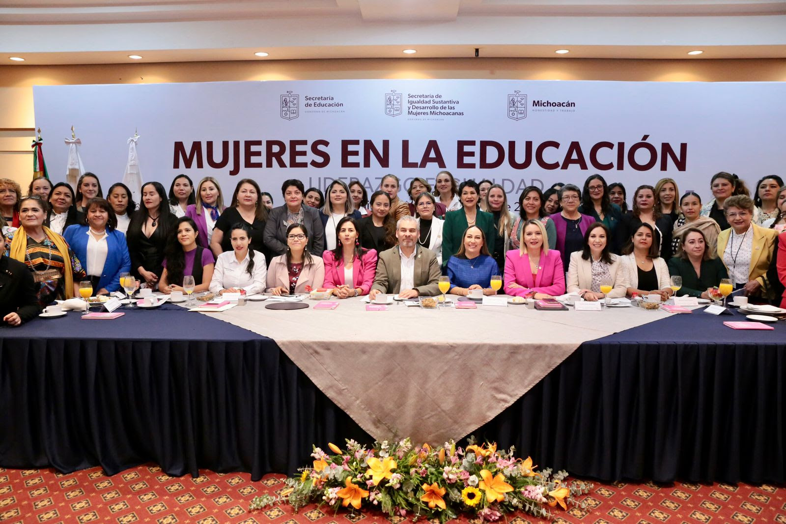  Histórico, la rectoría de la educación en Michoacán está en las mujeres: Bedolla