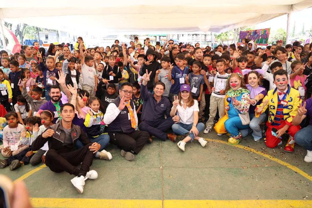  Inician festejos con motivo del día de la niña y el niño