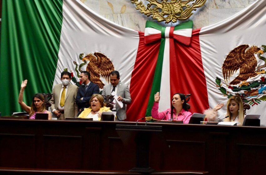 Salarios sin discriminación de género en Michoacán: 75 Legislatura