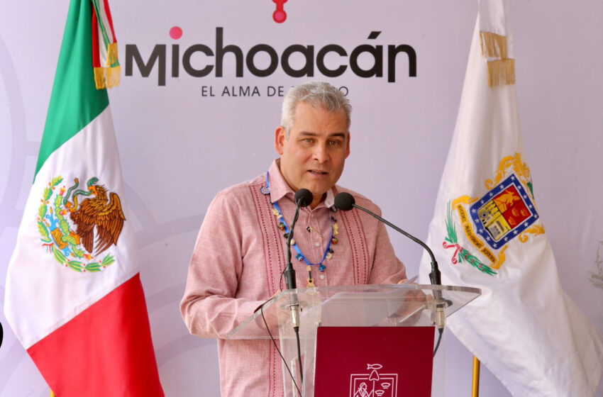  Bedolla inicia registro de certificación de cocineras tradicionales ante el IMPI