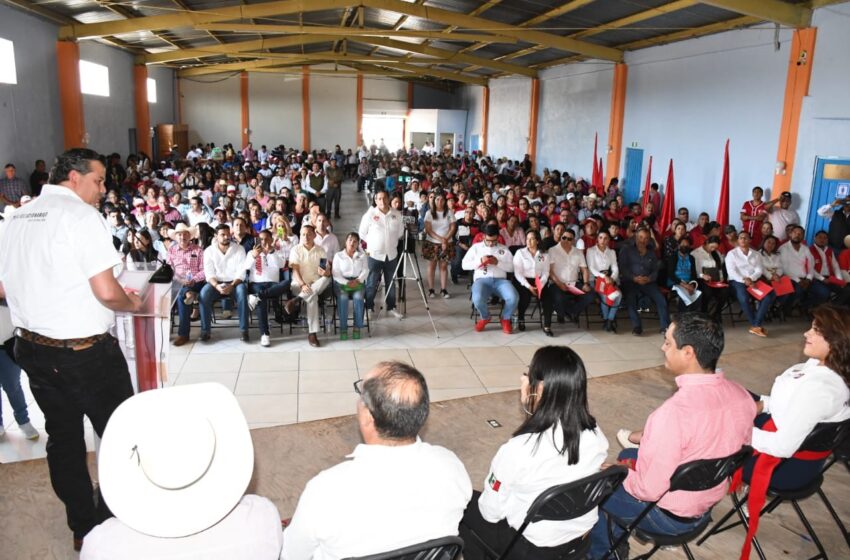 Hoy el PRI es totalmente transparente y sin cúpulas partidistas: Memo Valencia