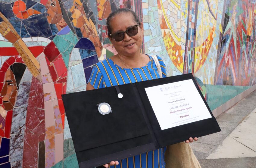  Refuerza SEE reconocimiento a labor de docencia indígena