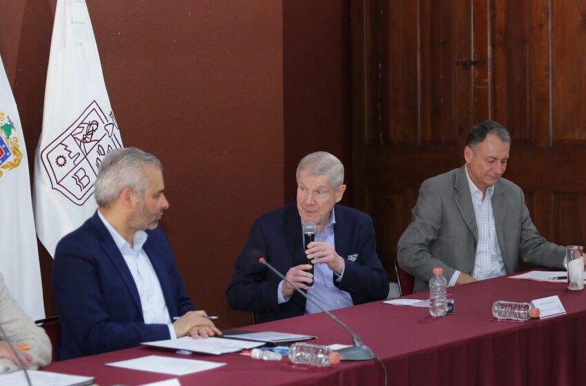  Bedolla y Grupo Porres apoyarán la producción de caña y azúcar en Michoacán