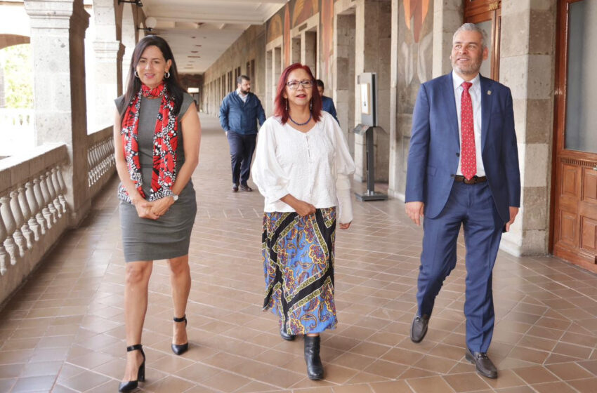  Bedolla y SEP revisan agenda conjunta y federalización de la nómina educativa