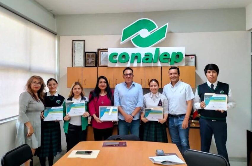  Impulsa Conalep espíritu emprendedor entre sus estudiantes