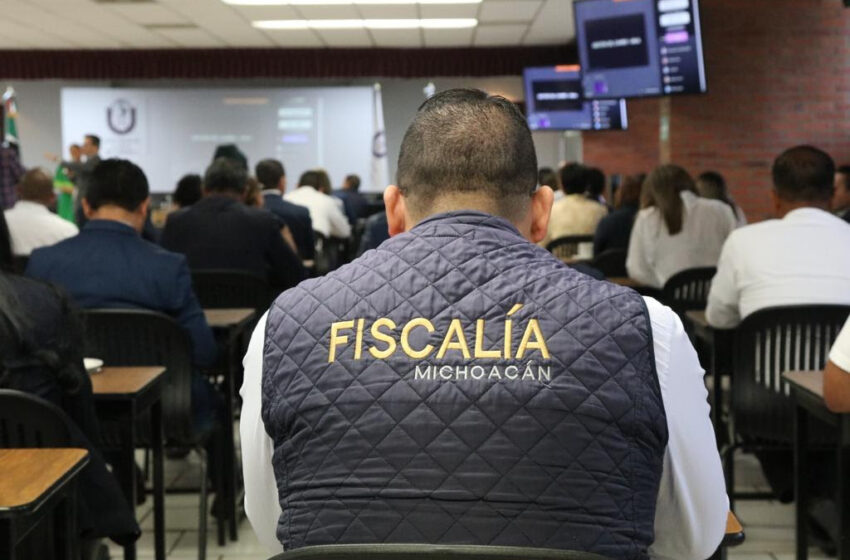  Avanza FGE en  seminario de “Desarrollo de Competencias Directivas”