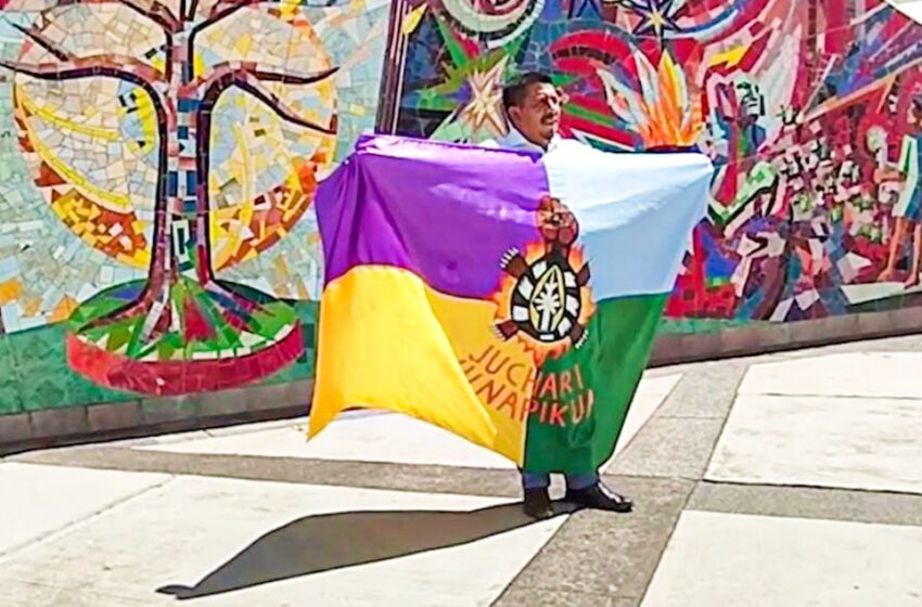  Santiago López, más de una década de educación bilingüe para preservar el purépecha