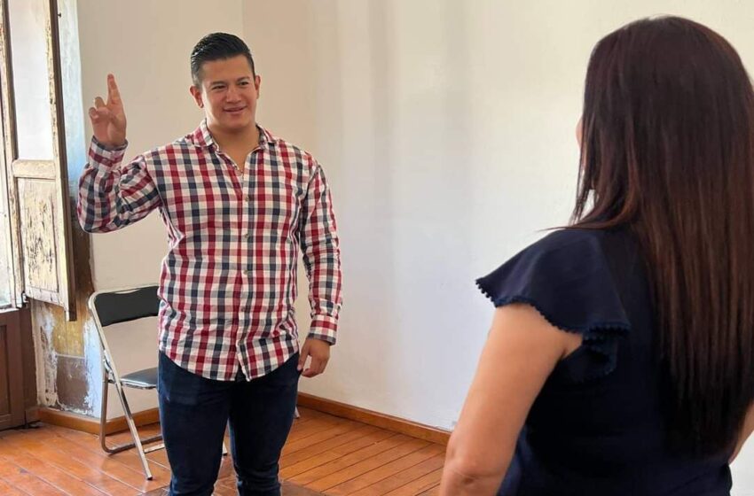  Con gran éxito se realiza Taller de Lengua de Señas Mexicana en el Congreso del Estado: Víctor Zurita