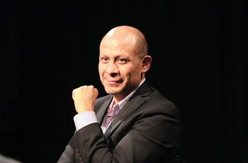 Nuevos libros fomentan el pensamiento crítico: experto