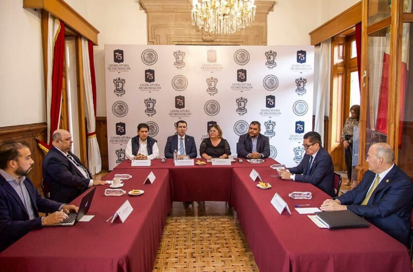  Avanza Michoacán en rendición de cuentas de sus instituciones: Julieta García