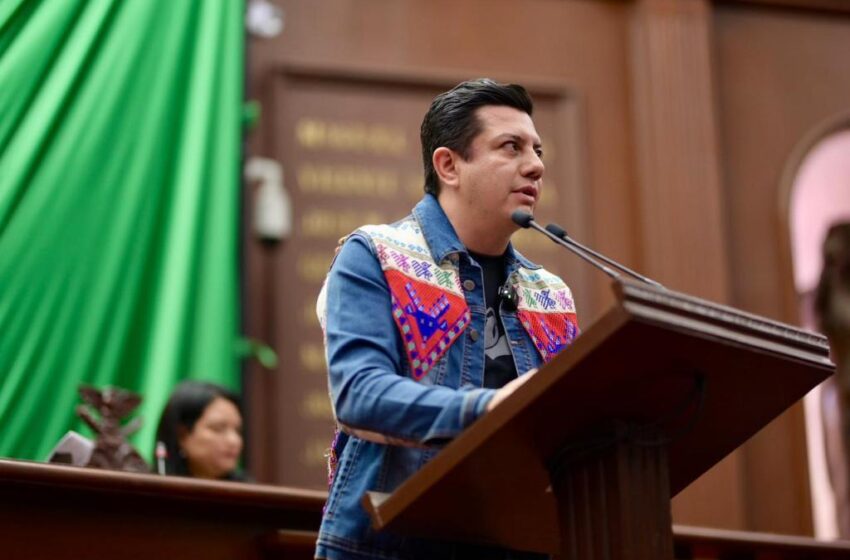  Proponen diputados Oscar Escobar y Victor Manríquez sanciones para quien practique las “terapias de conversión”