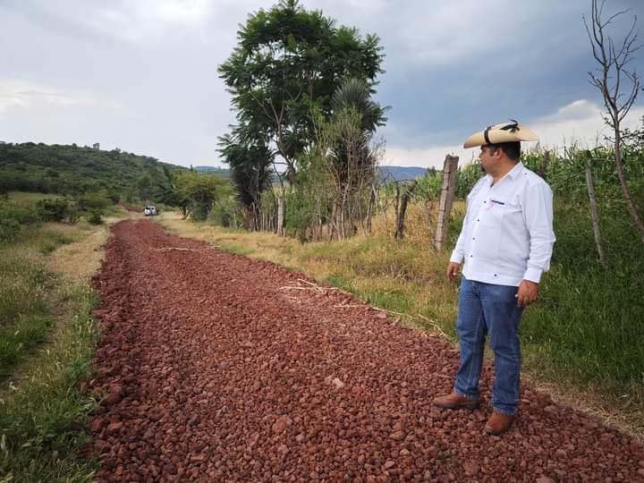  La obra pública es prioritaria para  el Ayuntamiento: Víctor Vázquez