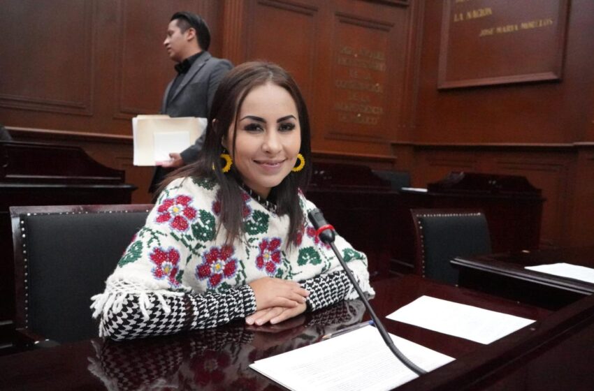  Prevención es clave en la batalla contra el cáncer de mama: Gloria Tapia