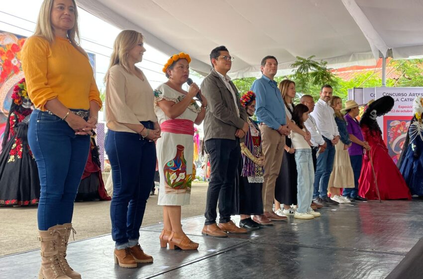  Inauguran la XIII de Feria de la Catrina en Capula