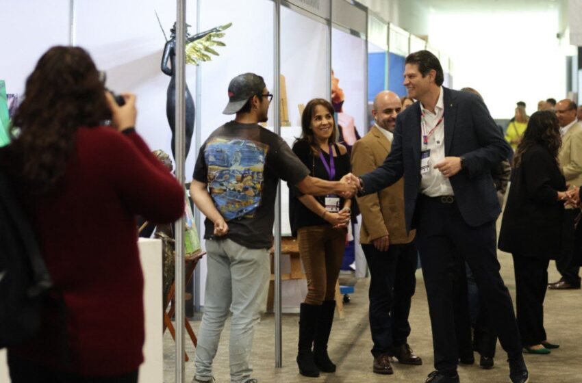  Alfonso Martínez destaca generación de empleos por empresas morelianas