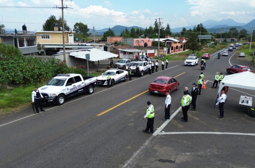  Turistas reconocen exitoso despliegue de seguridad en Noche de Muertos