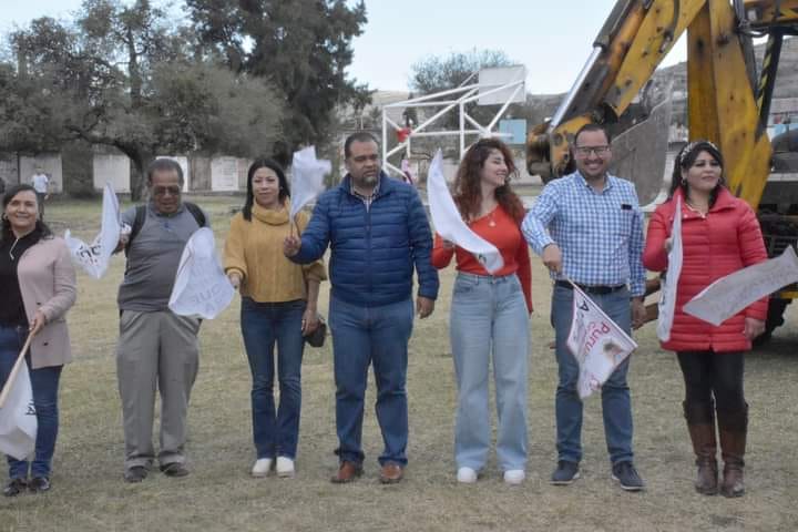  Dignificar espacios públicos mejora  la calidad de vida: Víctor Vázquez