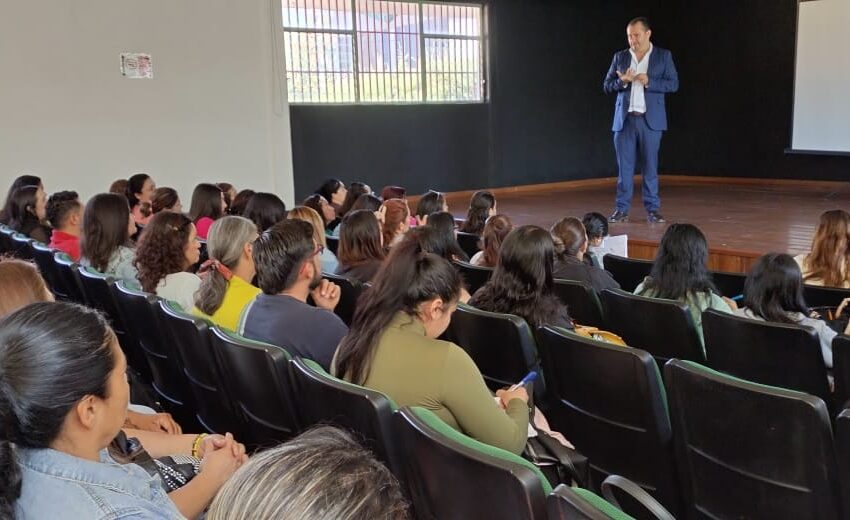  Brinda DIF Michoacán herramientas para el tratamiento del psicotrauma