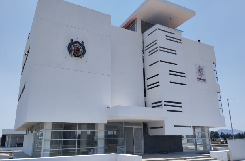 Tras 12 años de abandono, Gobierno estatal rescata campus Zamora de la UMSNH
