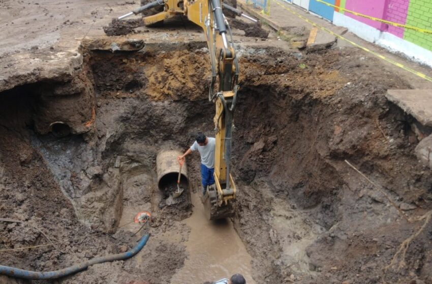  Concluye sustitución de línea de agua potable en la colonia Félix Ireta por parte del OOAPAS