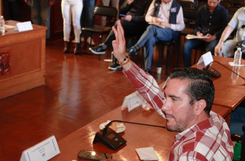  Priorizó Cabildo de Morelia necesidades de ciudadanos: Hugo Servín