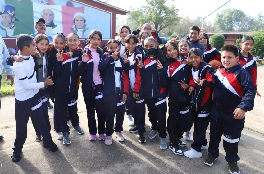  SEE invita a jóvenes a no quedarse fuera del sistema escolarizado