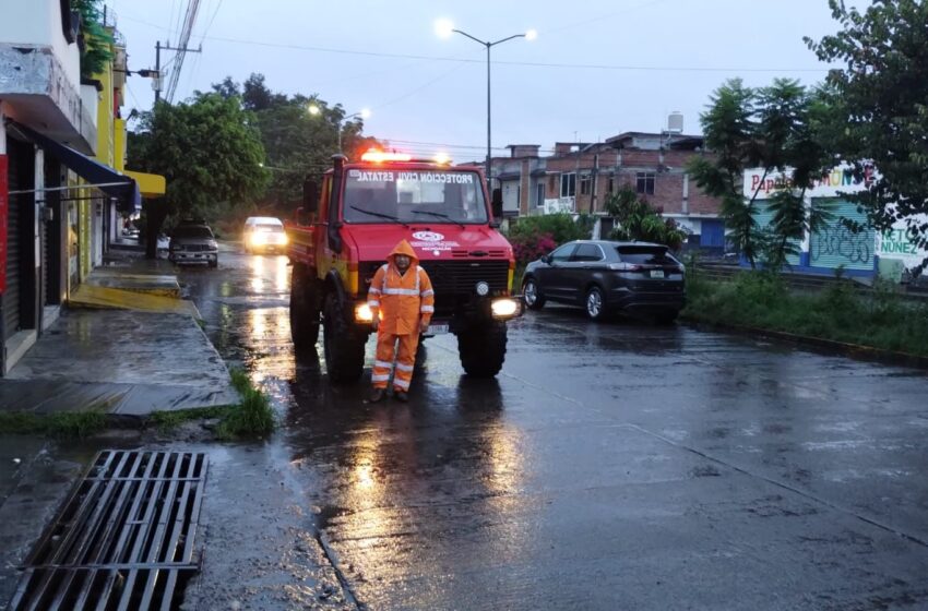  Continúa el desfogue de la presa de Cointzio; pide PC atender medidas de previsión
