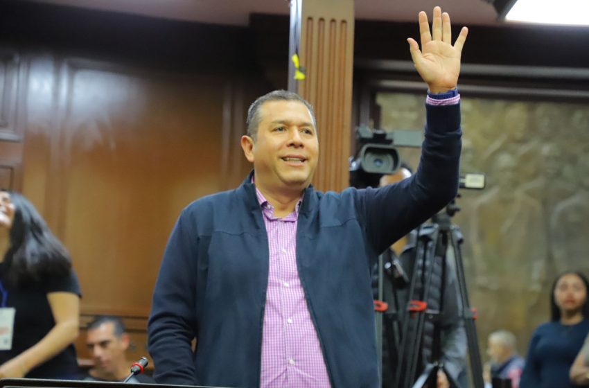  Por ley, trabajadores del Estado tendrán permiso para atender a sus hijos enfermos: JC Barragán
