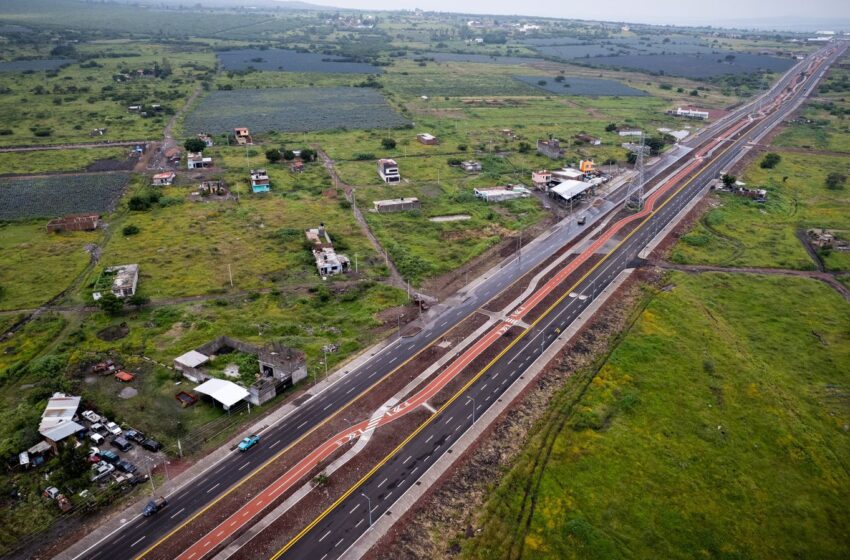  Gobierno de Bedolla ha invertido más de 30 mil mdp en infraestructura