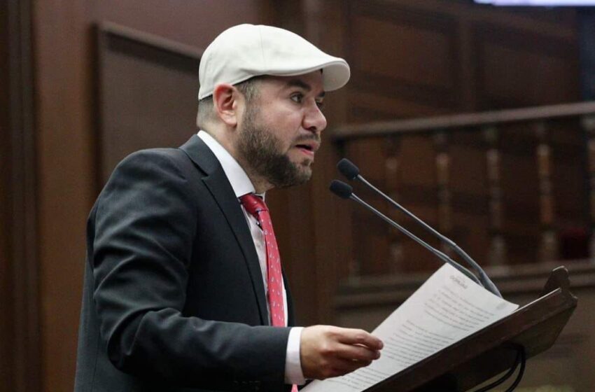  Aprueban por unanimidad propuesta de acuerdo de Reyes Galindo para habilitar el Congreso como centro de acopio