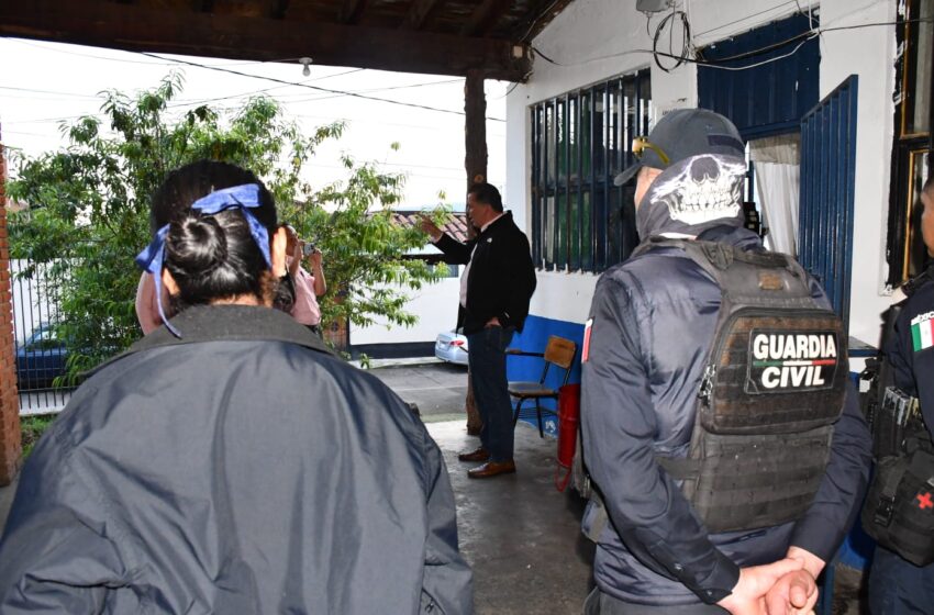  Abandona gobierno federal a pueblo y alcaldesa de Erongarícuaro