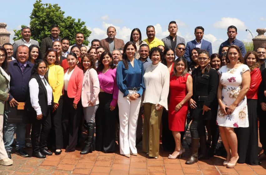  Martha, la maestra que recurre al arte como método de enseñanza