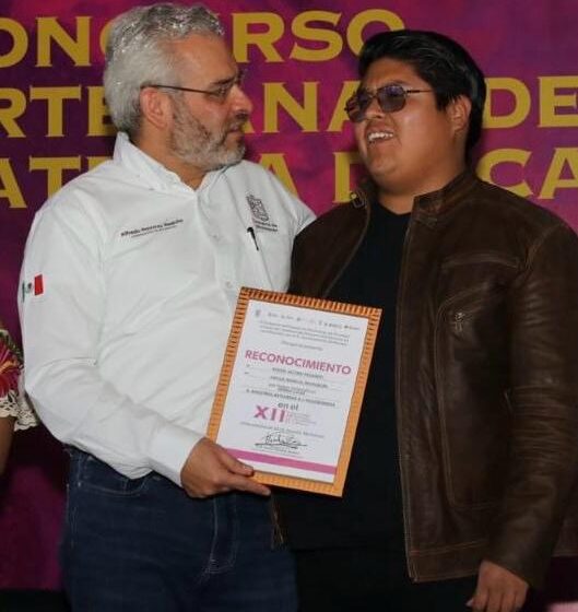  Entregan 24 premios para las mejores catrinas de Capula
