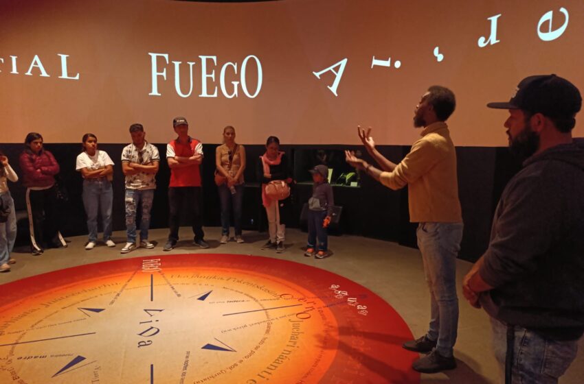 Comunidad sorda de Michoacán y Oaxaca viven la experiencia de Semana de Muertos