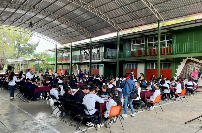 Estudiantes de la Secundaria 100, entre los beneficiados con el teleférico de Morelia: Gladyz Butanda