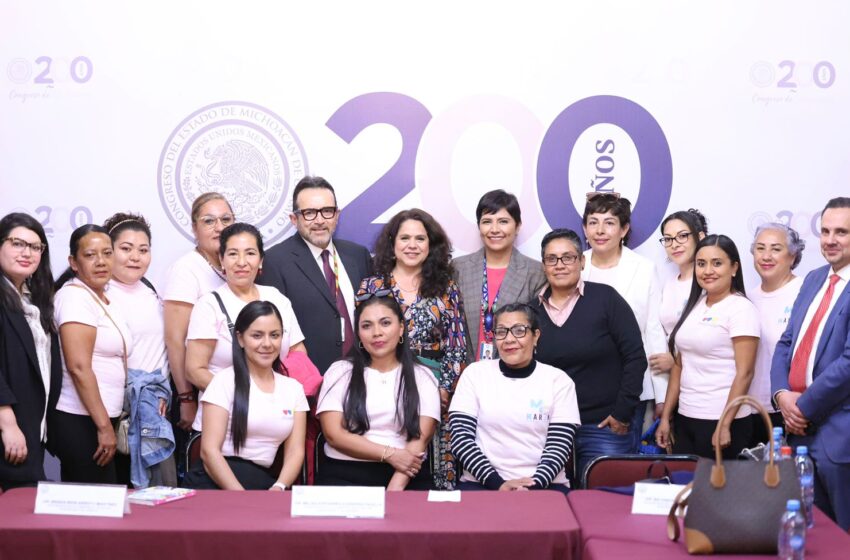  Estamos con las mujeres que sufren  cáncer de mama: Melba Albavera