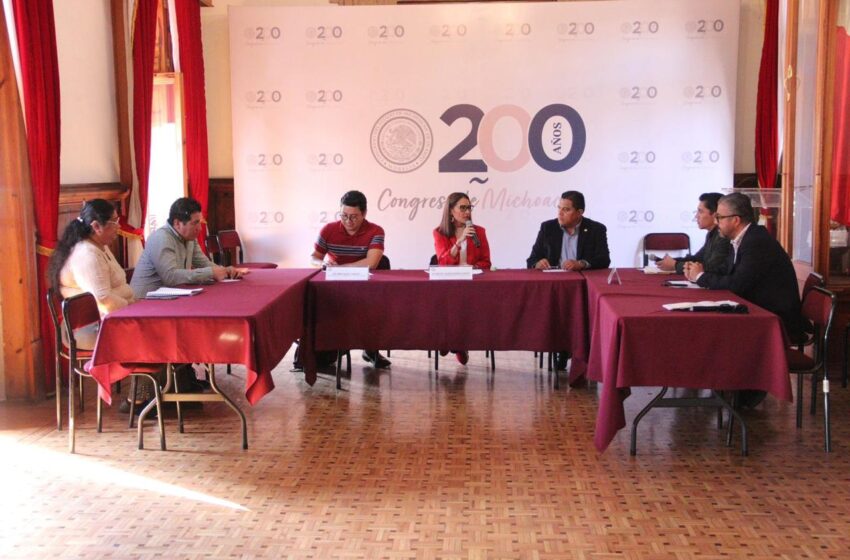  Comisión de Cultura Comprometida a Dictaminar todas las Iniciativas que les sean Turnadas