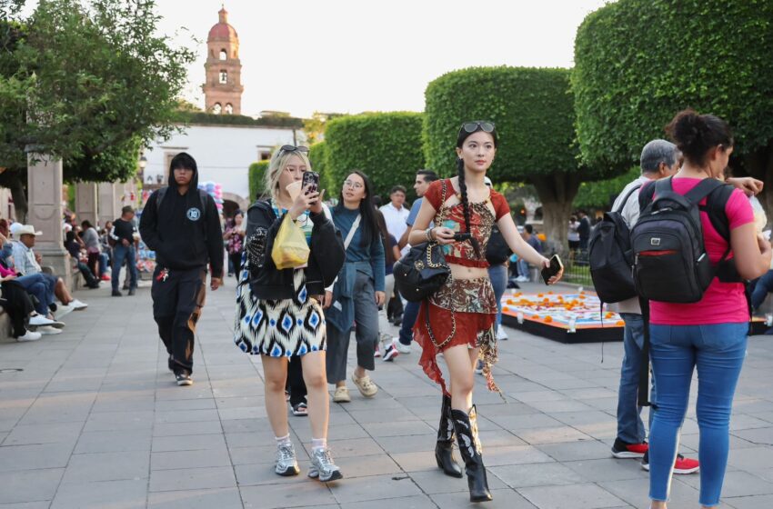  Con Festividades de Semana de Muertos crece turismo en Michoacán: Bedolla